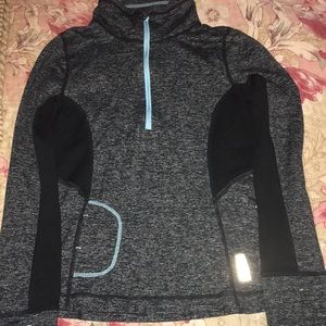 Black striped Zella girls top size 8/10